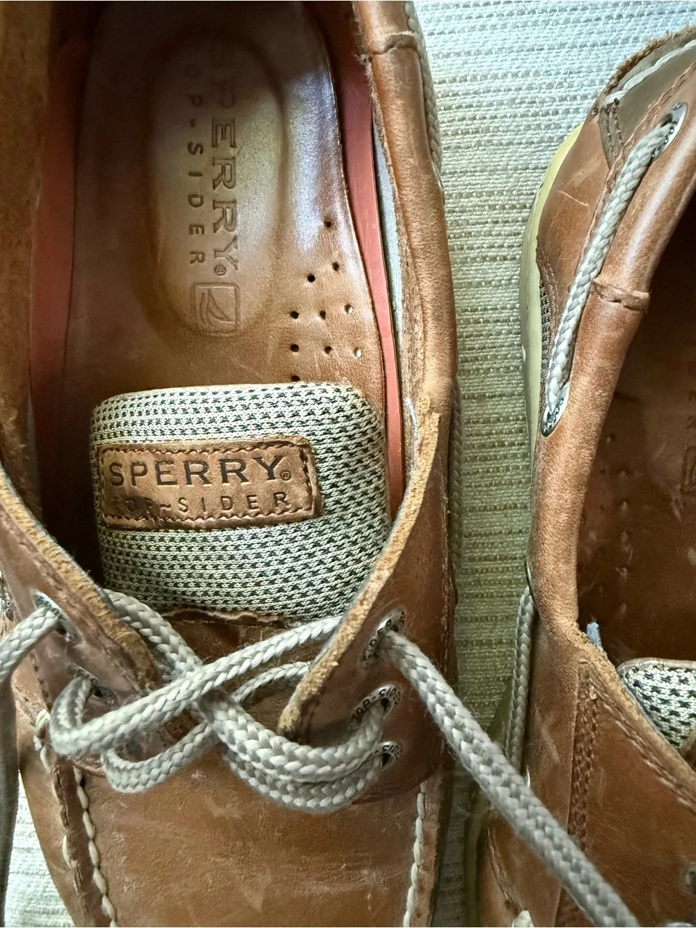 Sperry Tan/Brown Leather Boat Shoes